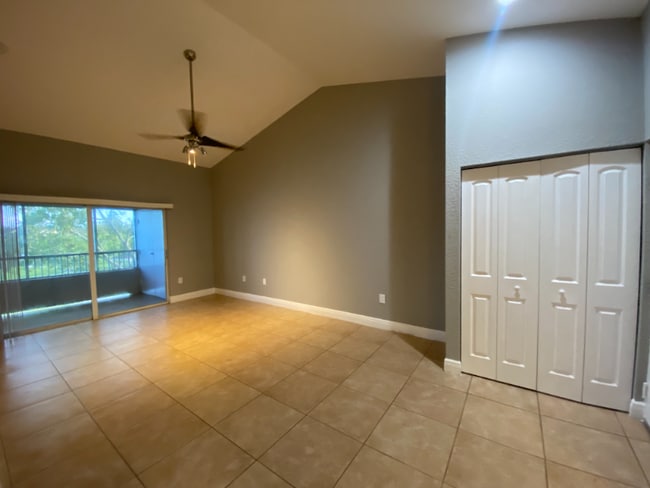Photo - 2803 N Oakland Forest Dr (Oakland Park, FL) Apartment
