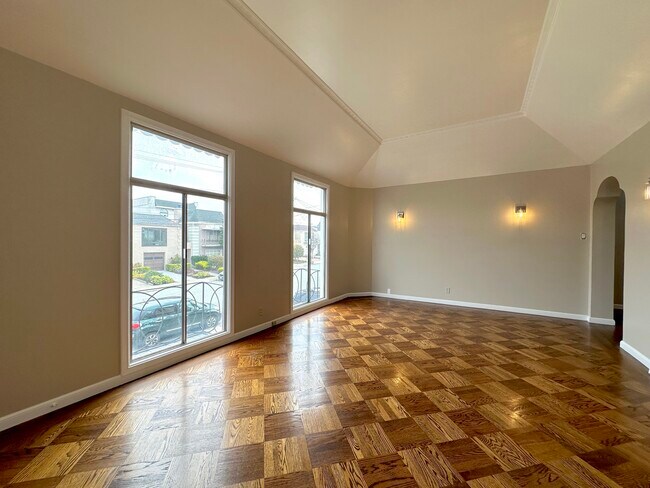 Foto del edificio - 2641 35th Ave