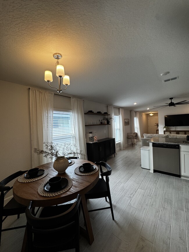 Building Photo - 36140 Trinity Glade Rd