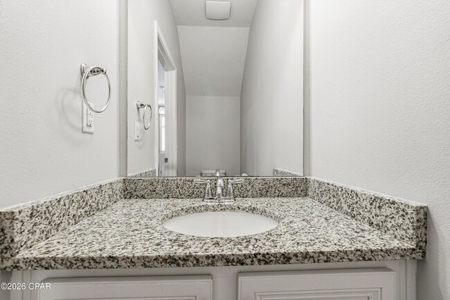 Building Photo - 7450 Shadow Lake Dr