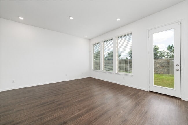 Building Photo - 5719 Foggy Vine Ct