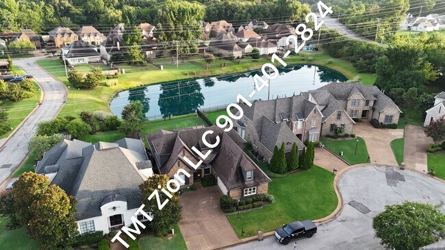 Foto del edificio - 6679 Old Ivy Cove
