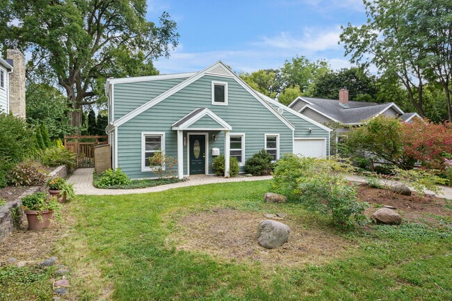 Building Photo - 3633 Gregory St