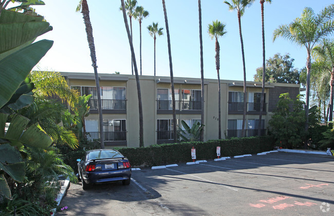 Stratford Beach - Stratford Beach Apartments