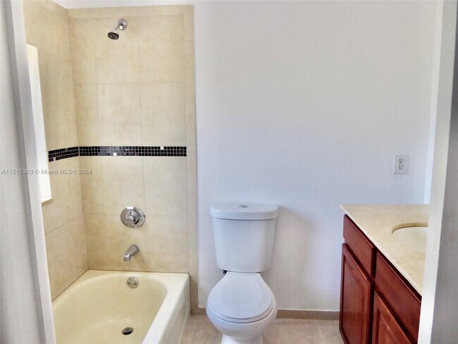 Foto del edificio - 1540 NW 45th St