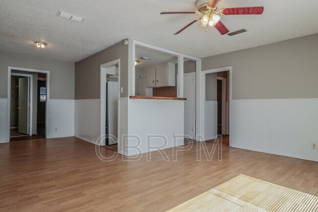 Foto del edificio - 2108 38th St
