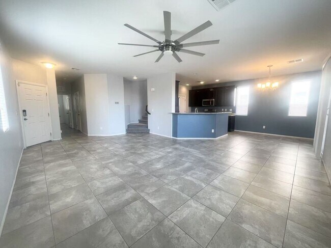 Building Photo - 930 Safe Sapphire Way