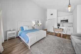Building Photo - 11863 Wimbledon Cir