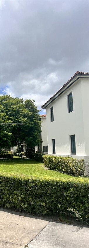Foto principal - 1440 NW 42nd St