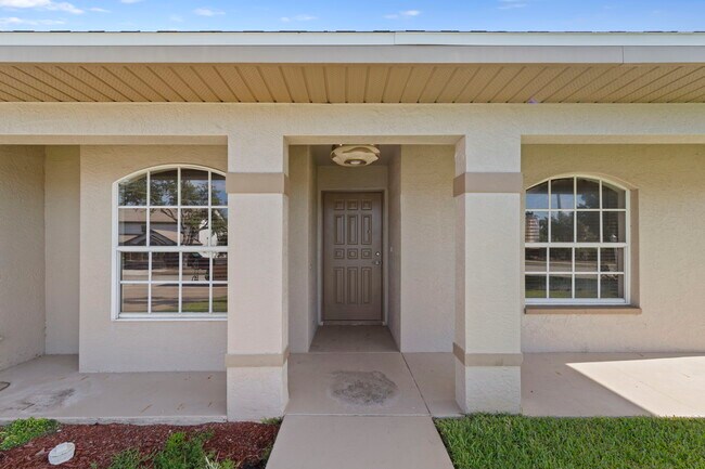 Foto del edificio - 409 SW 47th Ter