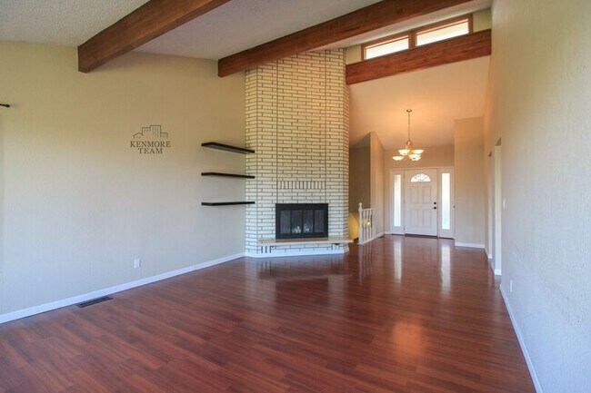 Building Photo - 3006 W 47th Ave