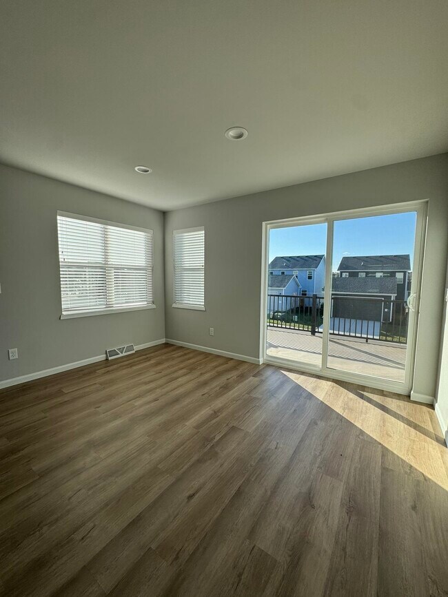 Foto del edificio - 830 Lady Bug Ln