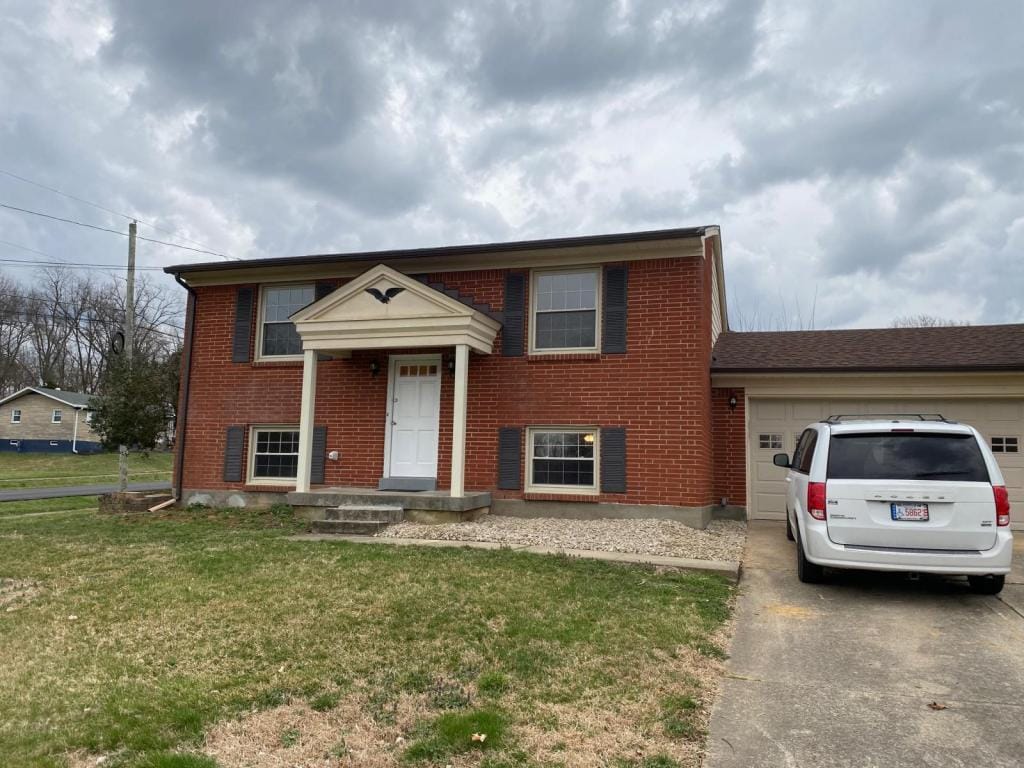 355 College Dr, Radcliff, KY 40160 House Rental in Radcliff, KY