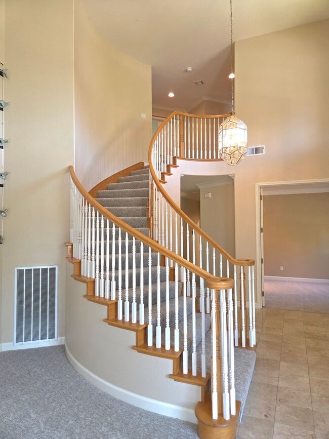 Building Photo - Spacious 5-Bedroom Danville Home with Dramatic High Ceilings & Flexible Living Areas