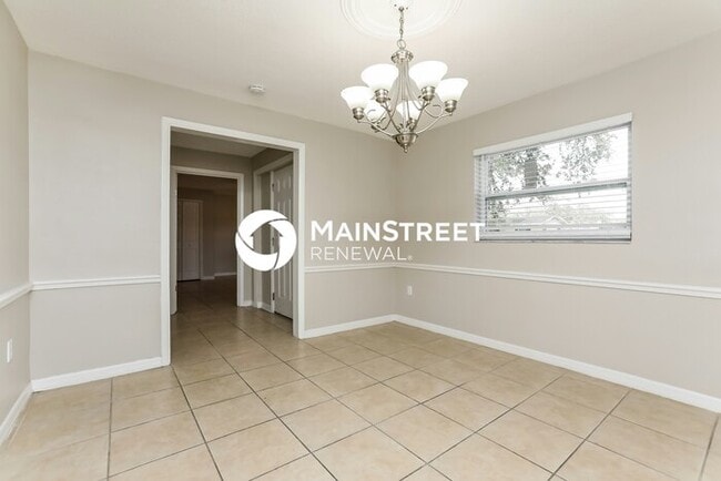 Foto del edificio - 4 Bedroom Pet-Friendly Home in ORLANDO, FL with Main Street Renewal