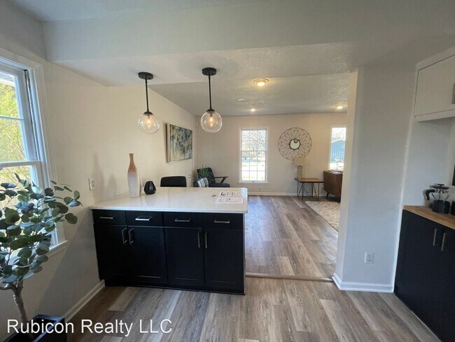 Building Photo - 5 br, 3 bath House - 3511 W 5th Ter