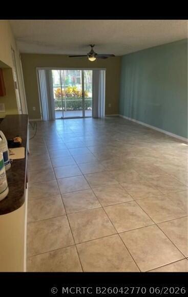 Building Photo - 16106 Glenmoor Dr