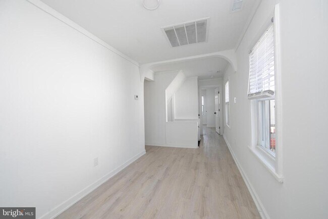 Foto del edificio - 905 Jersey Ave