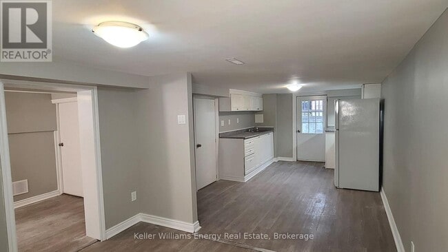 Building Photo - 201 Celina St