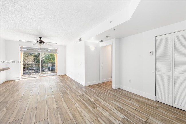 Foto del edificio - 2200 E Preserve Way