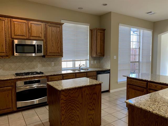 Foto del edificio - 1017 Somerset Cir