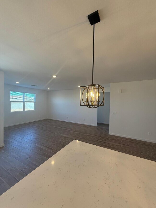 Foto del edificio - 17816 W Coolidge St