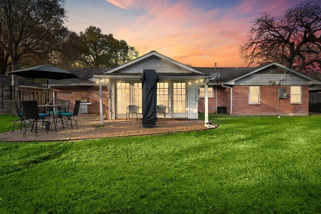 Foto del edificio - 4609 Verdome Ln