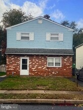 Building Photo - 521 Corinthian Ave