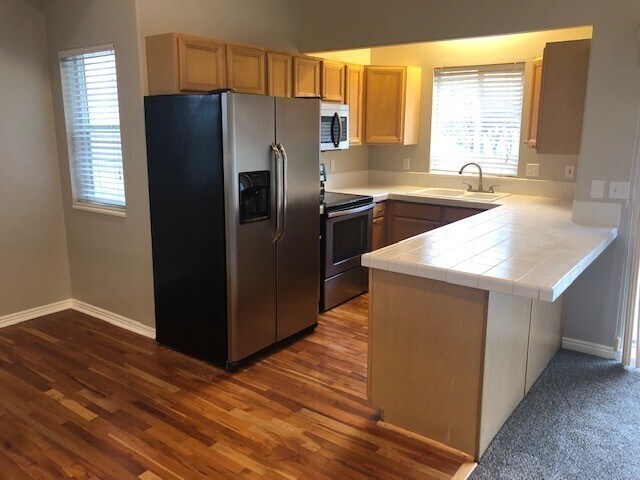 Foto del edificio - Gorgeous Townhome in SLC!