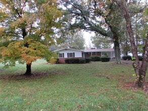 Building Photo - 9517 Westmoreland Rd