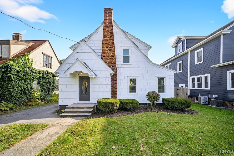 Primary Photo - 363 Hickok Ave