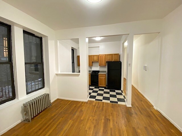 Primary Photo - EAST 15 STREET