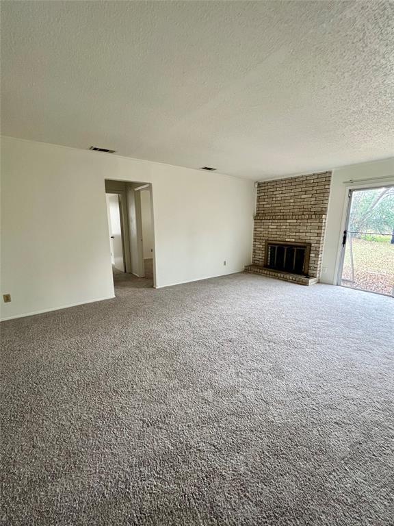 Building Photo - 4418 Dove Dr
