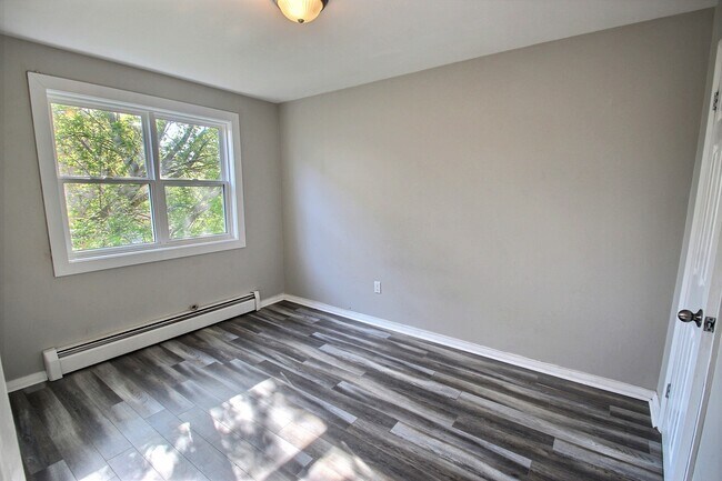 Photo du bâtiment - 69 8 St