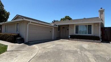 Building Photo - 4165 Sabio Ct