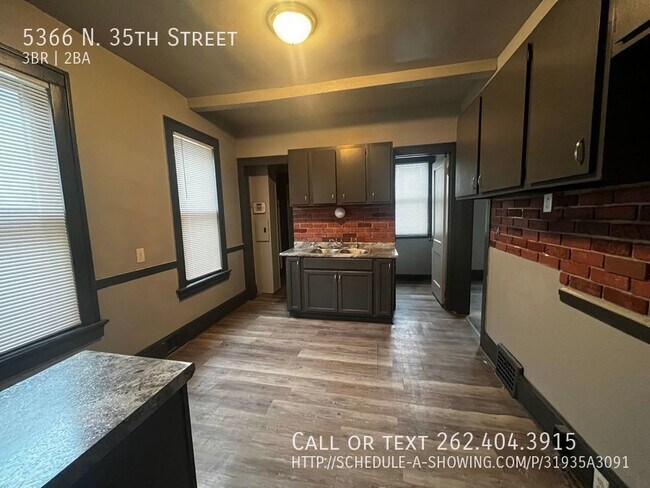 Foto del edificio - Updated 3 bedroom single family home
