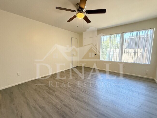 Foto del edificio - 4719 N 15th Ave