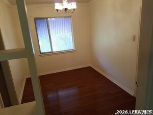 Foto del edificio - 217 E Lullwood Ave
