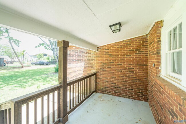 Foto del edificio - 2820 Union Dr NW