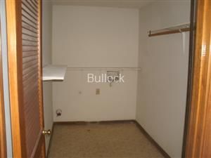 Building Photo - 2038 Summertown Dr