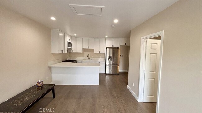 Foto del edificio - 9981 Stanwin Ave