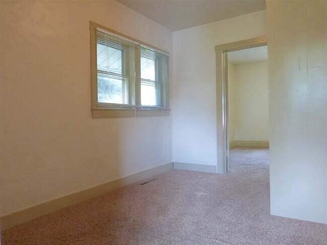Foto del edificio - 716 18th Ave S