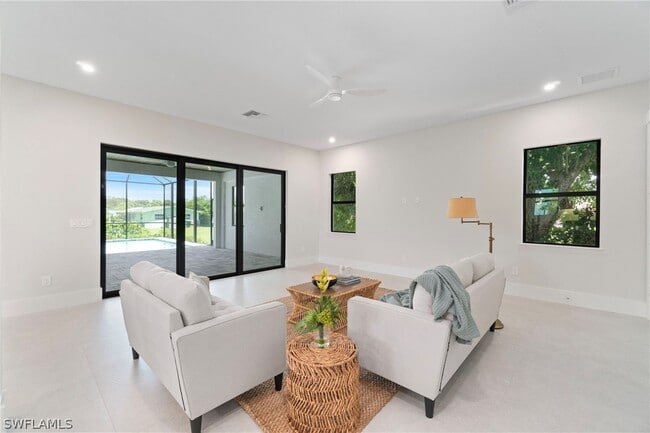 Building Photo - 2769 Van Buren Ave