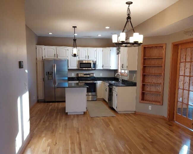 Foto del edificio - 964 Fraser Ln