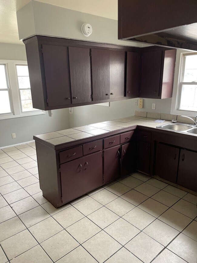Foto del edificio - 6508-6510 N 56th St
