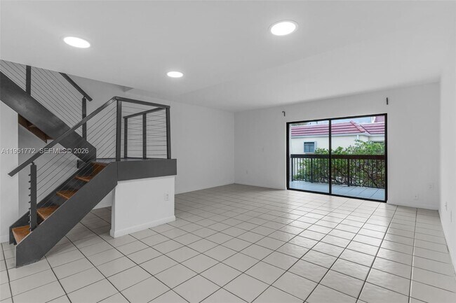 Foto del edificio - 8811 SW 130th Pl