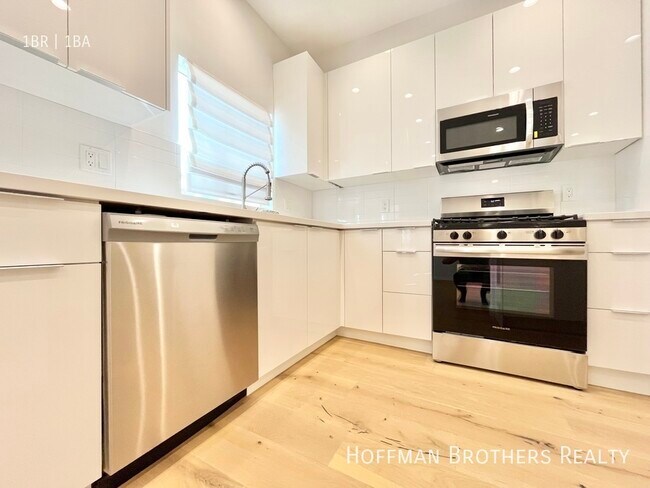 Building Photo - 2301 1/2 W Jefferson Blvd Los Angeles, CA ...