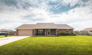 Building Photo - 20300 London Ln