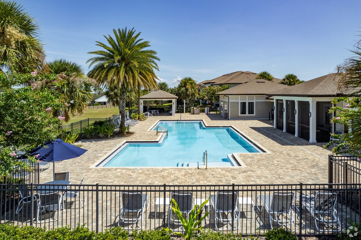 Foto principal - Atwater Apartments
