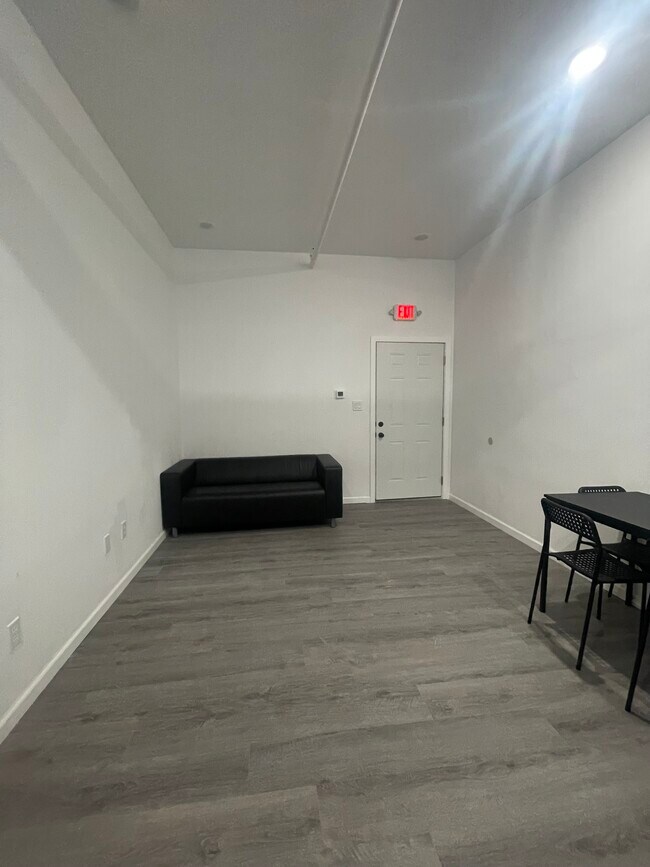 Foto del edificio - 909 Arch St